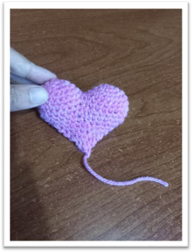 Amigurumi Winged Heart – step 12
