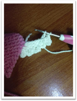 Amigurumi Winged Heart – step 28