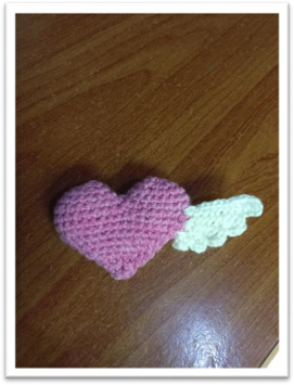 Amigurumi Winged Heart – step 33