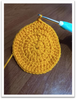 crochet christmas baubles – step 19