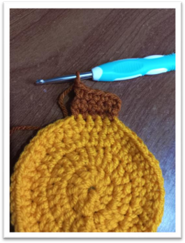 crochet christmas baubles – step 29